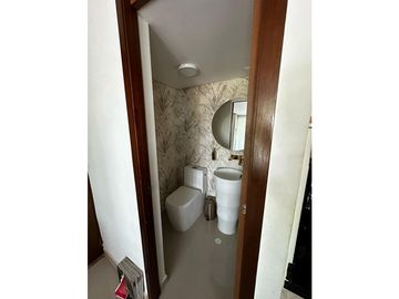 SE VENDE AMPLIO APARTAMENTO EN VILLA CAMPESTRE