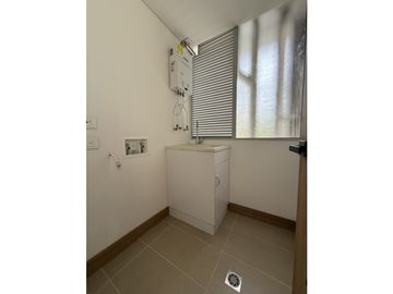 Vendo apartamento para estrenar, en el sector de Expoferias