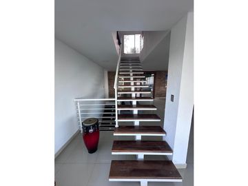 CASA CAMPESTRE VENTA MEDIO DAPA 600M2 4HB 6BÑ 7PQ AL