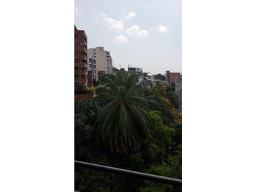 EN EL MEJOR LUGAR DE SANTAMONICA CON PARQUE AL FRENTE AIRE PURO