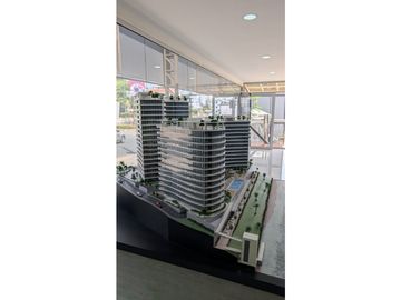 Se vende hermoso departamento con vista al mar Grand Bay Manta.