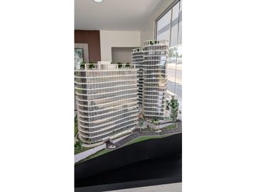 Se vende hermoso departamento con vista al mar Grand Bay Manta.