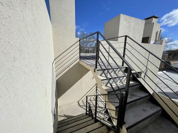 Venta Departamento 2 Amb. al Fte. en Haedo  