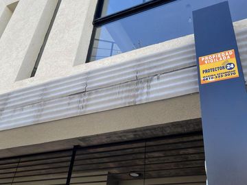 Venta Departamento 2 Amb. al Fte. en Haedo  