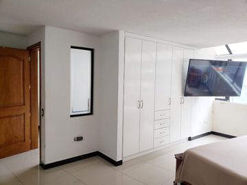 Arriendo Casa independiente en la Gonzales Suarez, Conjunto Herradura