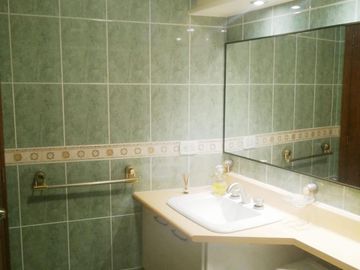 Arriendo Casa independiente en la Gonzales Suarez, Conjunto Herradura