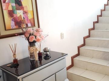 Arriendo Casa independiente en la Gonzales Suarez, Conjunto Herradura