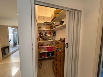 Bahía Blanca 140, Wilde ¡Ph con local o garage a la venta en Wilde!