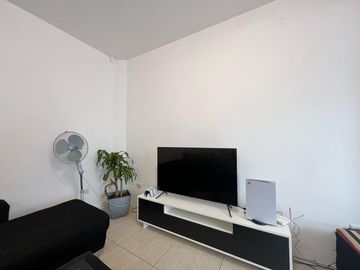 Bahía Blanca 140, Wilde ¡Ph con local o garage a la venta en Wilde!