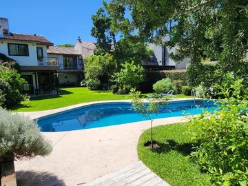 Venta Casa en Beccar vias a Libertador 3 dormitorios