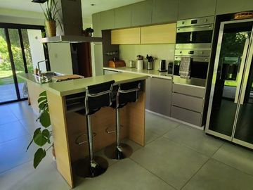 Venta Casa en Beccar vias a Libertador 3 dormitorios
