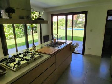 Venta Casa en Beccar vias a Libertador 3 dormitorios