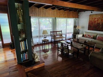 Venta Casa en Beccar vias a Libertador 3 dormitorios