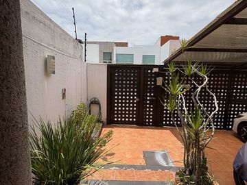 Bonita casa en venta Milenio lll Querétaro