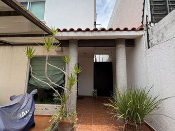 Bonita casa en venta Milenio lll Querétaro