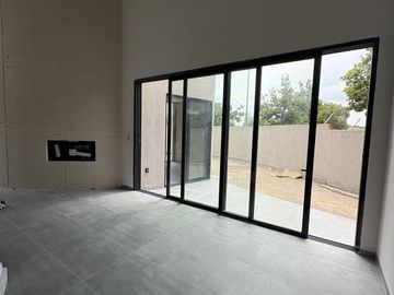 Nueva casa en venta Altozano