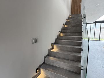 Nueva casa en venta Altozano