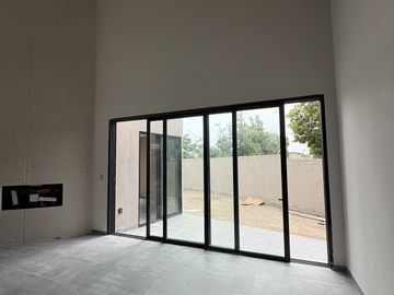 Nueva casa en venta Altozano