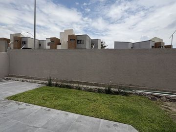 Nueva casa en venta Altozano