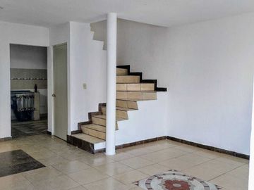 BONITA CASA EN VENTA EN TECAMAC (SE ACEPTA CRÉDITO)
