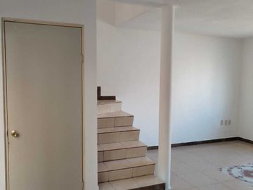 BONITA CASA EN VENTA EN TECAMAC (SE ACEPTA CRÉDITO)