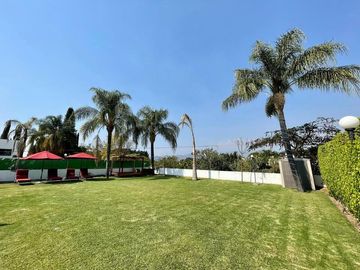 Casa en  venta en fraccionamiento Lomas de Cocoyoc, Morelos