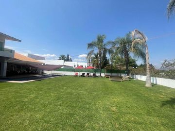 Casa en  venta en fraccionamiento Lomas de Cocoyoc, Morelos
