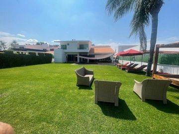 Casa en  venta en fraccionamiento Lomas de Cocoyoc, Morelos