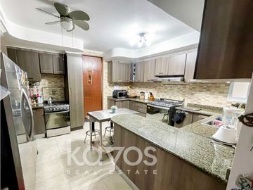 Venta de apartamento con terraza en PH COSTA PACIFICA, PUNTA PACIFICA