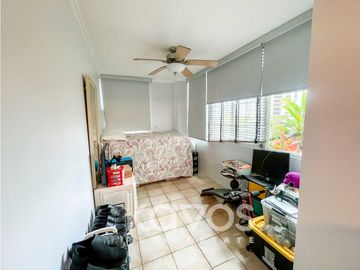Venta de apartamento con terraza en PH COSTA PACIFICA, PUNTA PACIFICA