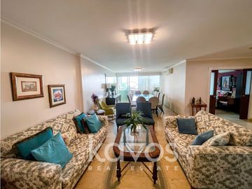 Venta de apartamento con terraza en PH COSTA PACIFICA, PUNTA PACIFICA