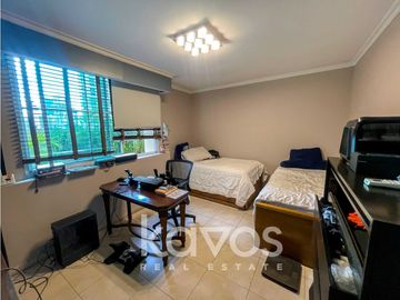 Venta de apartamento con terraza en PH COSTA PACIFICA, PUNTA PACIFICA