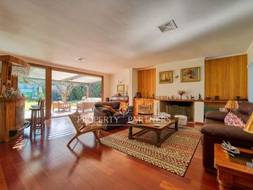 Amplia y luminosa casa con gran jardín, Los Dominicos