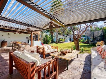 Amplia y luminosa casa con gran jardín, Los Dominicos