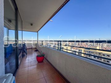 Venta Departamento 3 dormitorios 3 baños Las Condes Metro H. Magallanes