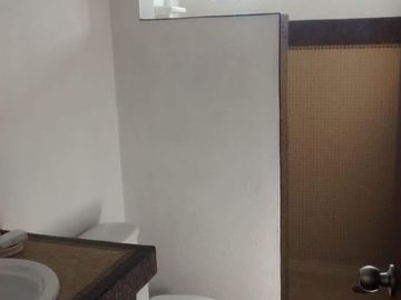 RENTA DEPARTAMENTO AMUEBLADO - R114