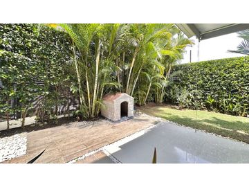 SE VENDE CASA EN CONDOMINIO EN VERDE ALFAGUARA, JAMUNDI