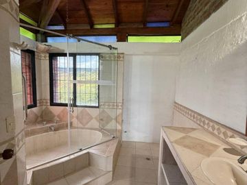 Venta Finca En El Carmen Km.30 Via Al Mar. Lote 4.500 Mtrs. Dagua