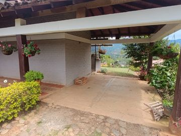 Venta Finca En El Carmen Km.30 Via Al Mar. Lote 4.500 Mtrs. Dagua