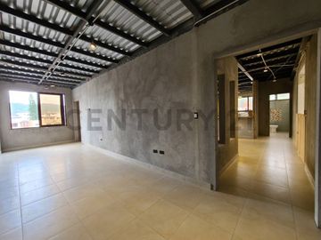 Casa en Ceibos con 3 unidades independientes, ideal para familia o inversión_JZa