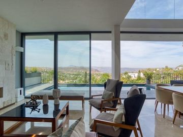 Casa en condominio en venta en Las Cañadas