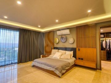 Casa en condominio en venta en Las Cañadas