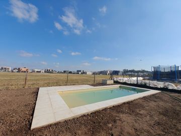Casa con pileta en San Pablo