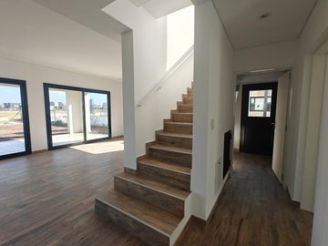 Casa con pileta en San Pablo