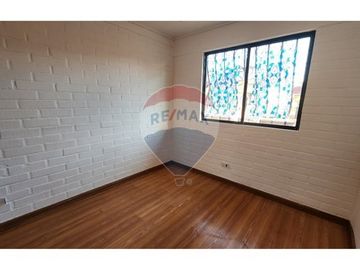Casa Familiar en La Florida: Espaciosa y Luminosa