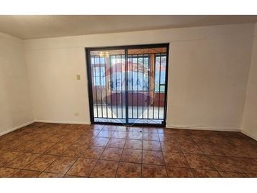 Casa Familiar en La Florida: Espaciosa y Luminosa