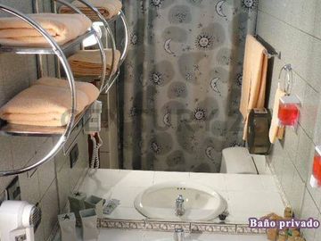 OCASION: Hostal en Venta (Con / Sin Iquilino) en Santa Beatriz, Cercado de Lima