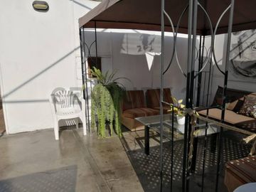 OCASION: Hostal en Venta (Con / Sin Iquilino) en Santa Beatriz, Cercado de Lima