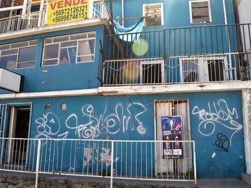Sitio en Venta en AV. ARGENTINA/PEDRO MONTT/METROTREN BARON
