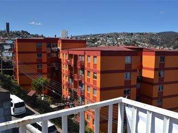Sitio en Venta en AV. ARGENTINA/PEDRO MONTT/METROTREN BARON